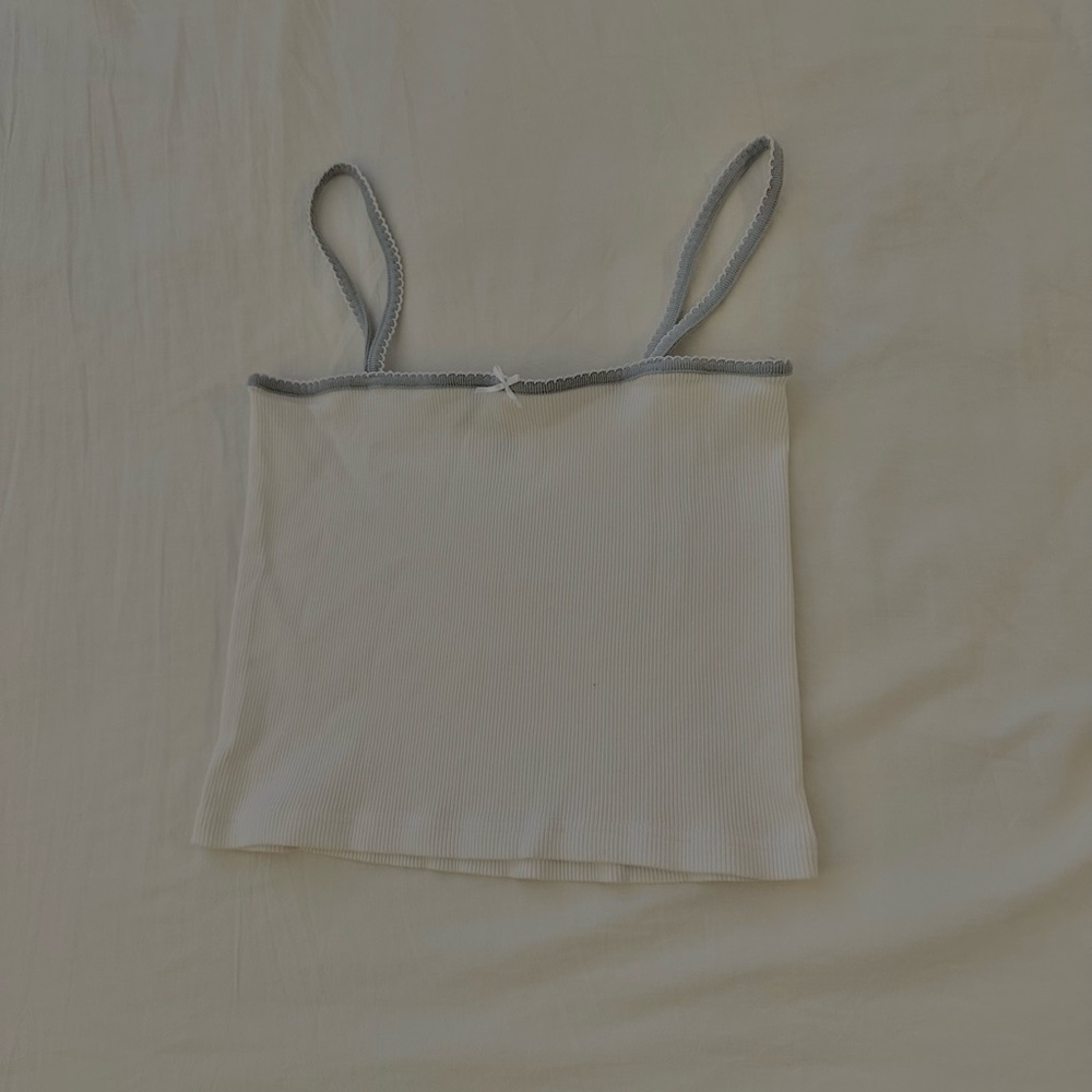 Brandy Melville Bow Top